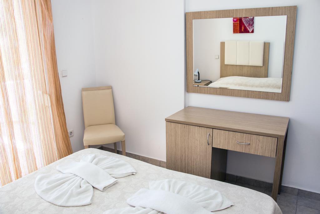 Gennadi Gardens Apartments & Villas Zewnętrze zdjęcie